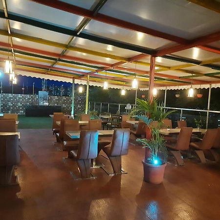Hotel Lxia Hinjewadi - Indian Nationals Only Pimpri-Chinchwad المظهر الخارجي الصورة