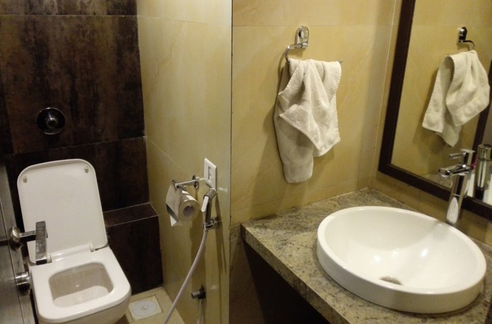 Hotel Lxia Hinjewadi - Indian Nationals Only Pimpri-Chinchwad المظهر الخارجي الصورة