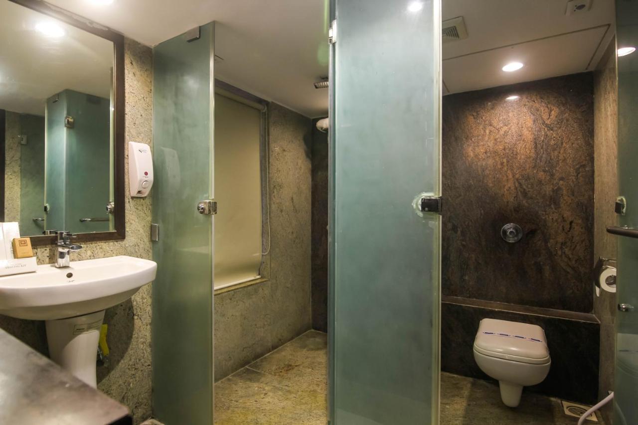 Hotel Lxia Hinjewadi - Indian Nationals Only Pimpri-Chinchwad المظهر الخارجي الصورة
