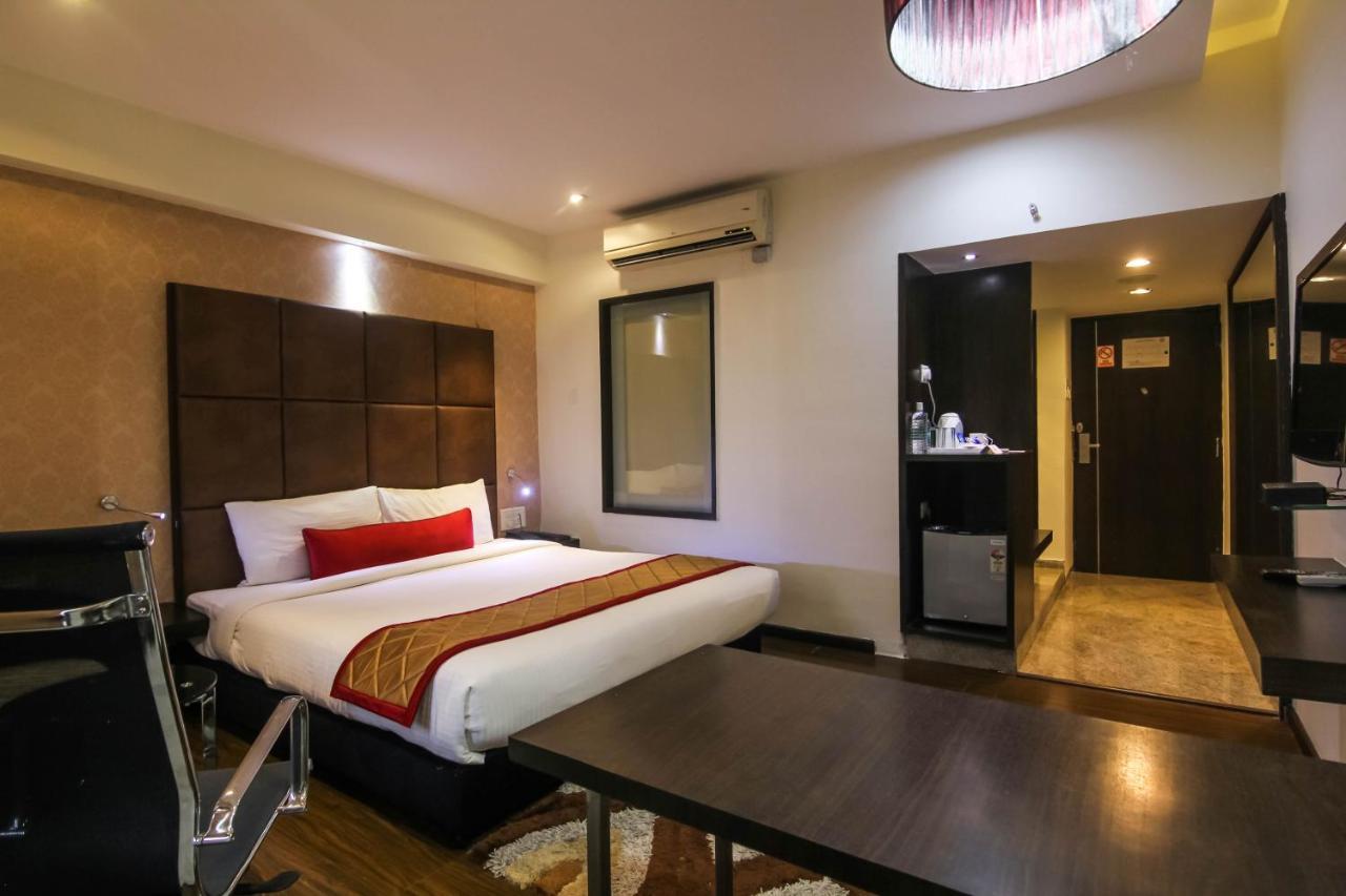 Hotel Lxia Hinjewadi - Indian Nationals Only Pimpri-Chinchwad المظهر الخارجي الصورة