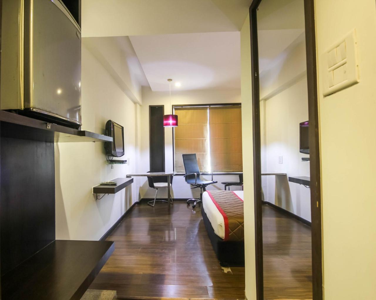 Hotel Lxia Hinjewadi - Indian Nationals Only Pimpri-Chinchwad المظهر الخارجي الصورة